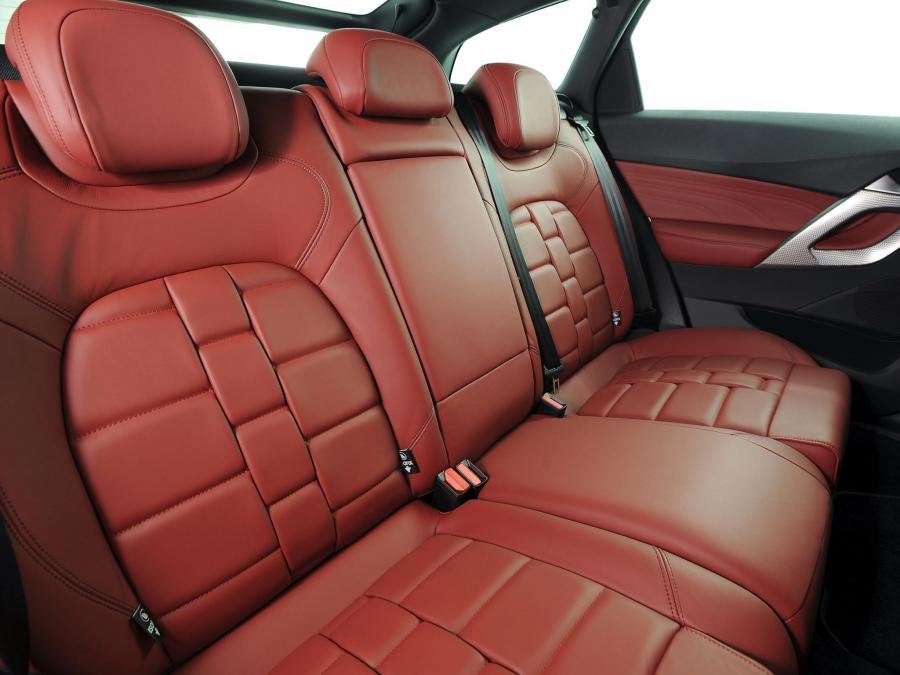  Citroen DS5 2012 года  (ZA) (фото 2 из 26)